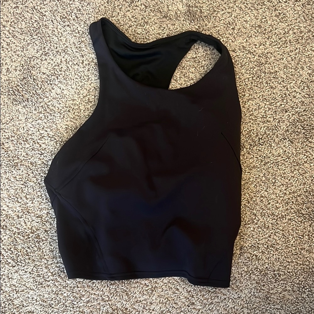 Lululemon train to be tank